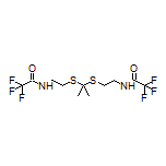 N,N’-[[Propane-2,2-diylbis(sulfanediyl)]bis(ethane-2,1-diyl)]bis(2,2,2-trifluoroacetamide)