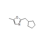 2-(Cyclopentylmethyl)-5-methyloxazole