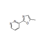 5-Methyl-2-(pyridazin-3-yl)oxazole