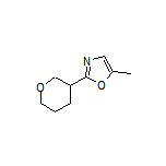 5-Methyl-2-(tetrahydro-2H-pyran-3-yl)oxazole