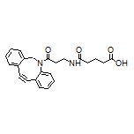 5-[[3-[2-Azatricyclo[10.4.0.04,9]hexadeca-1(16),4,6,8,12,14-hexaen-10-yn-2-yl]-3-oxopropyl]amino]-5-oxopentanoic Acid